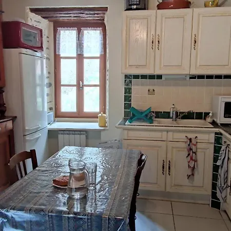 D'escalade 10 Personnes La Petite Ferme D'en Courtiels Hébergement de vacances *