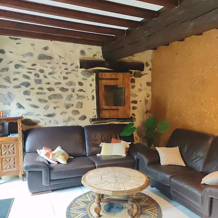 10 Personnes La Petite Ferme D'en Courtiels *