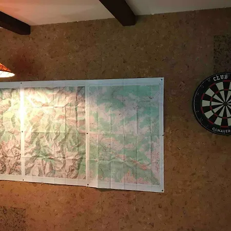 Hébergement de vacances D'escalade 10 Personnes La Petite Ferme D'en Courtiels Sinsat