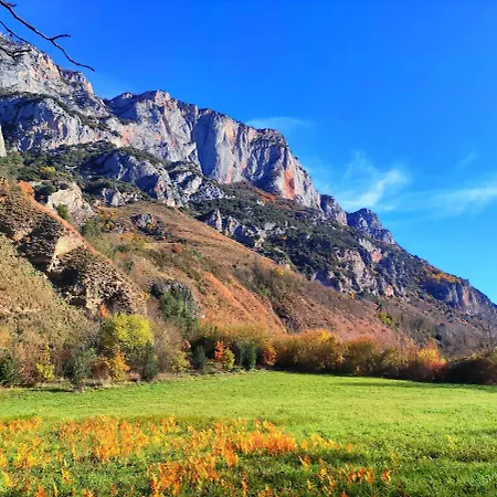 10 Personnes - La Petite Ferme D'en Courtiels Semesterbostad