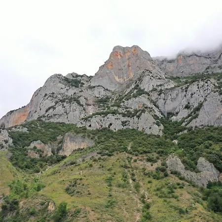 D'escalade 10 Personnes La Petite Ferme D'en Courtiels Hébergement de vacances *