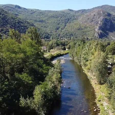 10 Personnes La Petite Ferme D'en Courtiels Sinsat