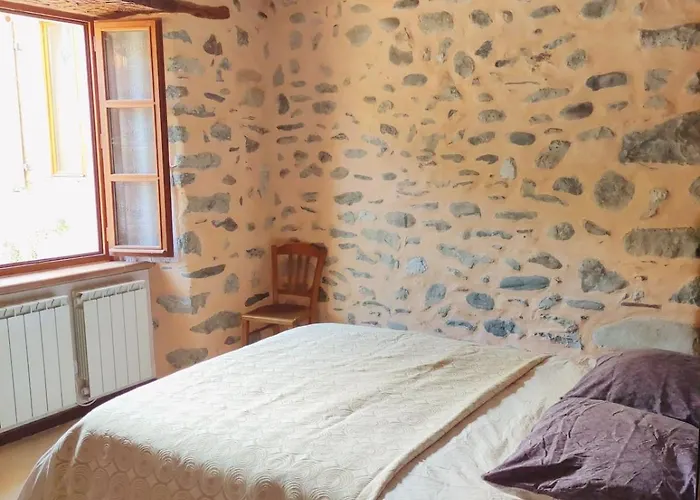 10 Personnes La Petite Ferme D'en Courtiels Sinsat