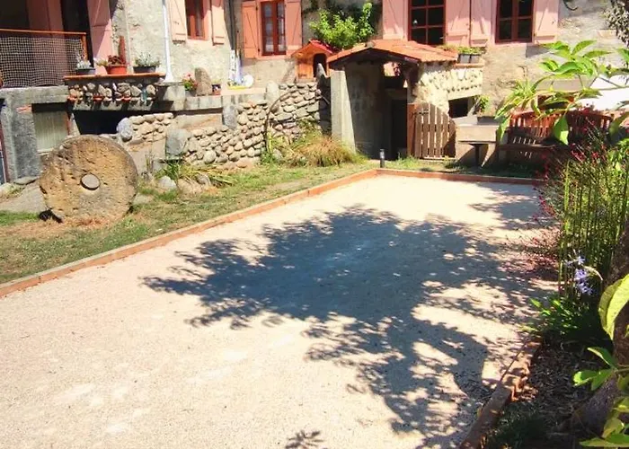 別荘 10 Personnes La Petite Ferme D'en Courtiels *