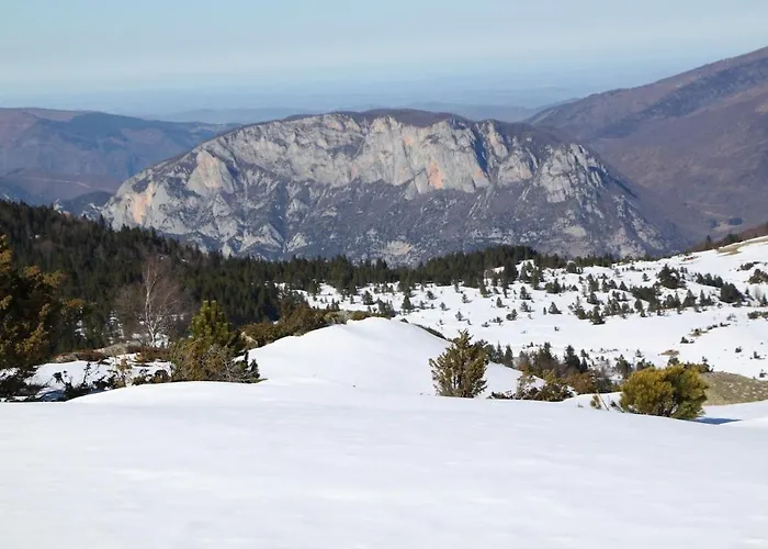Hébergement de vacances D'escalade 10 Personnes La Petite Ferme D'en Courtiels Sinsat